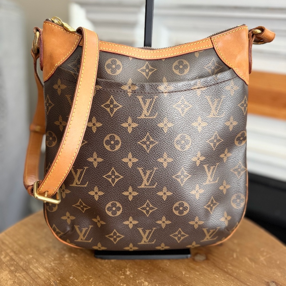Sold on my fb! Louis Vuitton Odeon PM Monogram Canvas Crossbody